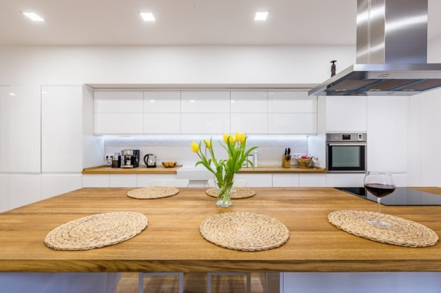 Eladó családi ház, Debrecenben 209 M Ft, 3 szobás