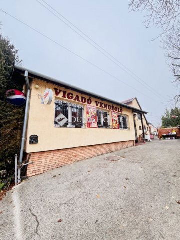 Eladó üzlethelyiség, Pécsett 54.9 M Ft / költözzbe.hu