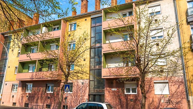 Eladó téglalakás, Szombathelyen, Széll Kálmán utcában