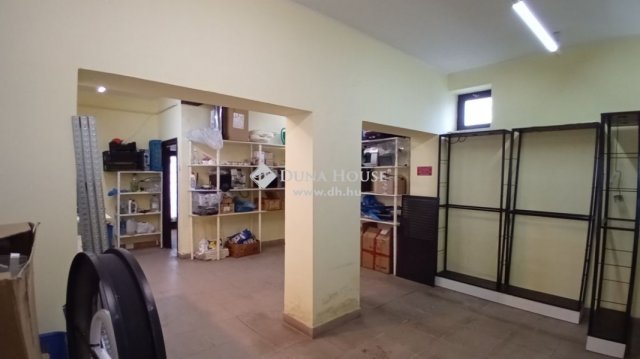 Eladó üzlethelyiség, Siófokon 39.9 M Ft / költözzbe.hu