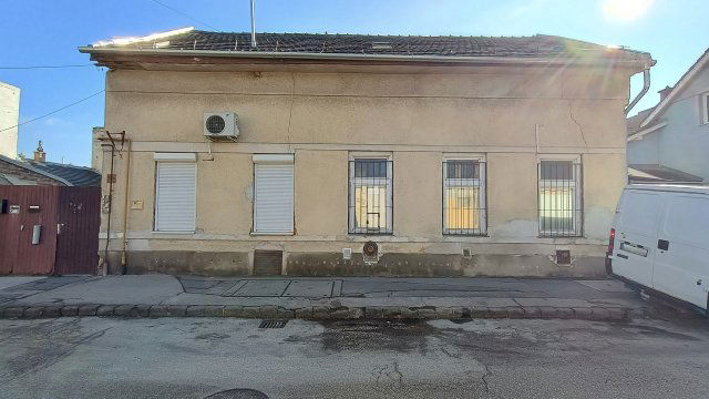 Eladó téglalakás, Budapesten, IV. kerületben 42.9 M Ft, 2 szobás