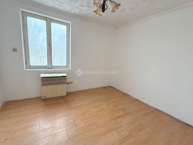 Eladó családi ház, Nyírmihálydin 15.9 M Ft, 3 szobás