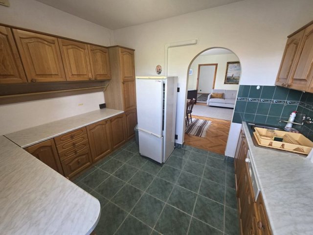 Kiadó téglalakás, albérlet, Érden 290 E Ft / hó, 5 szobás