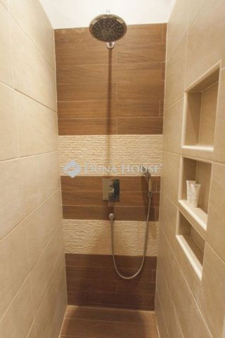 Eladó téglalakás, Budapesten, VI. kerületben 139.9 M Ft