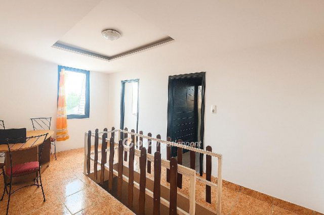 Eladó téglalakás, Kiskunlacházán 29.6 M Ft, 3 szobás