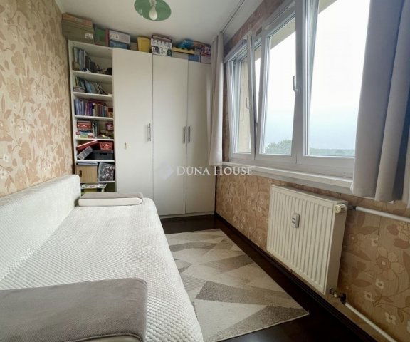 Eladó panellakás, Budapesten, XV. kerületben 48 M Ft, 1+1 szobás