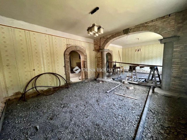 Eladó családi ház, Bonyhádon 65 M Ft, 3 szobás