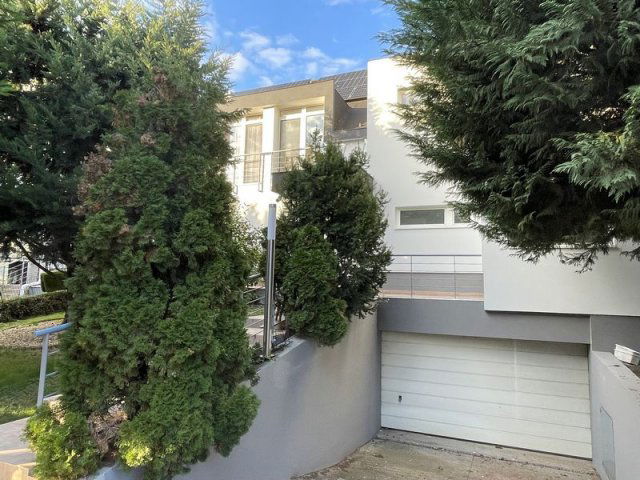 Eladó ikerház, Érden 169 M Ft, 5 szobás / költözzbe.hu