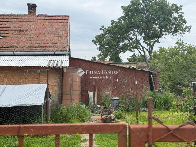 Eladó telek, Szigetszentmártonban 29 M Ft / költözzbe.hu