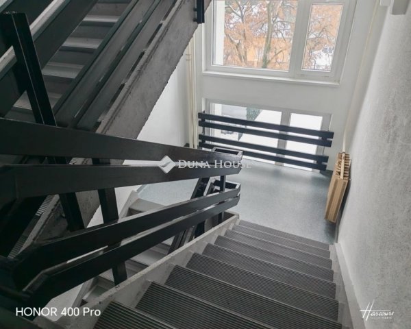 Eladó panellakás, Budapesten, XI. kerületben 73 M Ft, 2 szobás