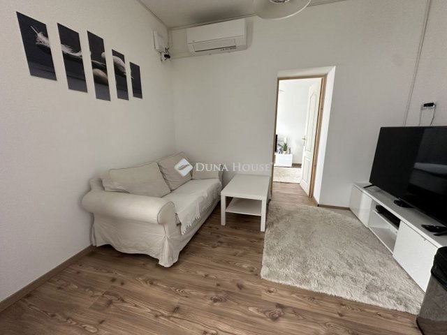 Eladó ikerház, Budapesten, XX. kerületben 56.99 M Ft, 3 szobás