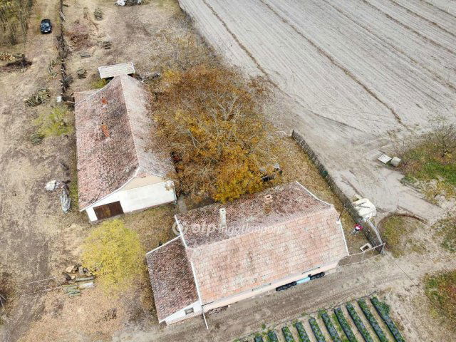 Eladó mezogazdasagi ingatlan, Forráskúton 35 M Ft, 3 szobás