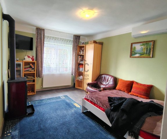 Eladó családi ház, Törtelen 32.5 M Ft, 3 szobás