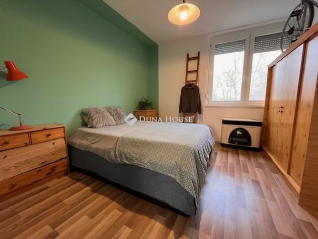 Eladó téglalakás, Kecskeméten 43.8 M Ft, 2 szobás