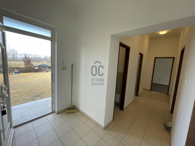 Eladó családi ház, Dunaharasztin 217 M Ft, 3 szobás