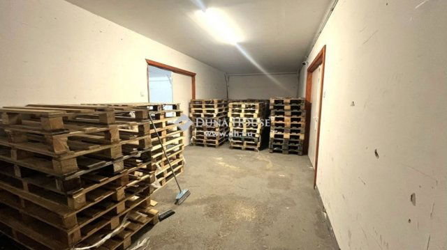 Kiadó ipari ingatlan, Szombathelyen 450 E Ft / hó