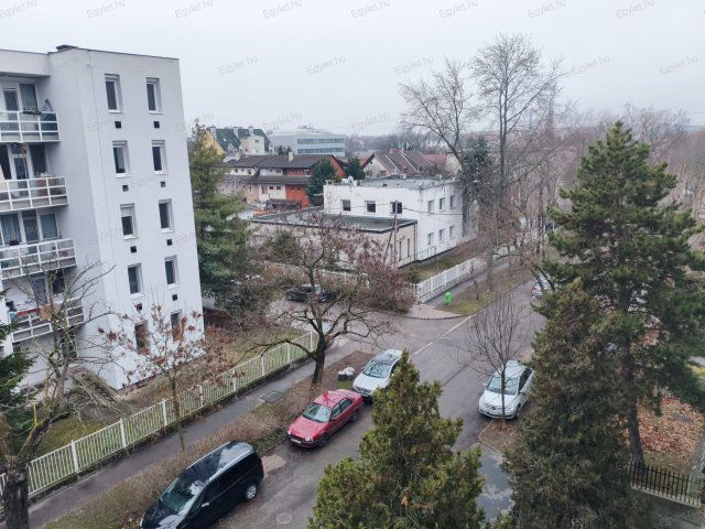 Eladó téglalakás, Budapesten, XIV. kerületben 69.9 M Ft