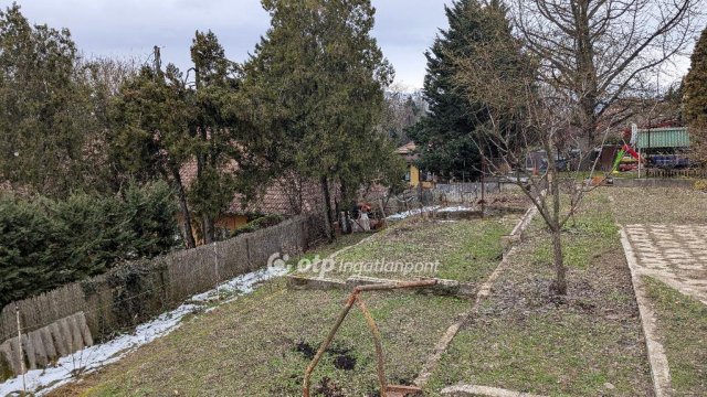 Eladó ikerház, Gödön 114.5 M Ft, 4+2 szobás