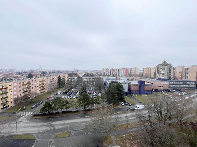 Eladó téglalakás, Szombathelyen 35.9 M Ft, 2 szobás