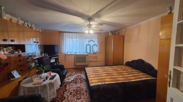Eladó családi ház, Gyöngyösön 35.9 M Ft, 4 szobás