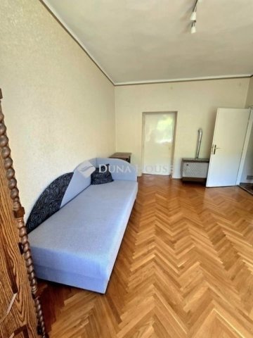 Eladó téglalakás, Pécsett 46.9 M Ft, 2 szobás