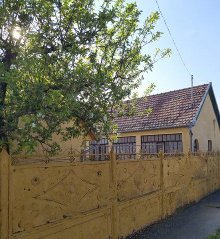 Eladó családi ház, Dabason 26.9 M Ft, 3 szobás