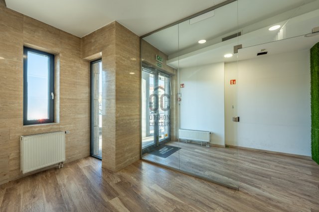 Kiadó iroda, Budapesten, III. kerületben 800 E Ft / hó