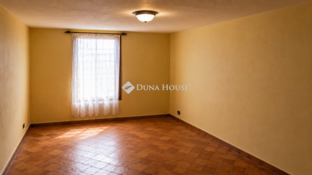 Eladó nyaraló, Tokodon 8.99 M Ft, 1 szobás / költözzbe.hu
