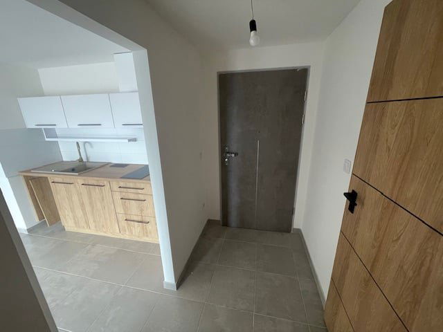 Kiadó téglalakás, albérlet, Pécsett 300 E Ft / hó, 2 szobás