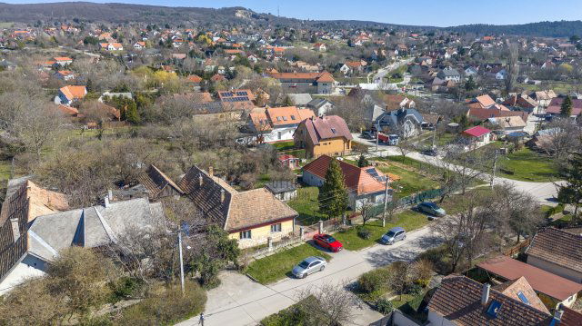 Eladó családi ház, Pátyon 80 M Ft, 4 szobás