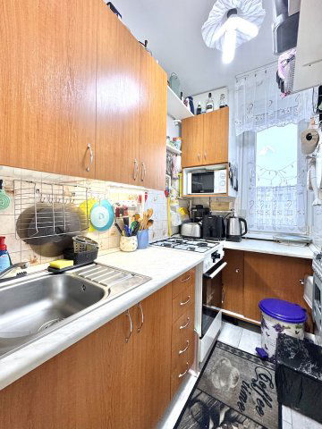 Eladó panellakás, Budapesten, XVIII. kerületben 11.7 M Ft