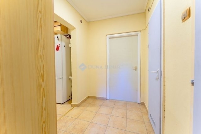 Eladó panellakás, Budapesten, XXI. kerületben 62 M Ft, 3 szobás