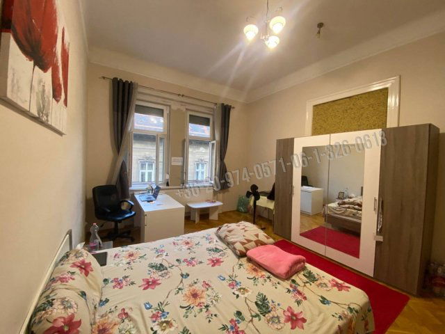 Eladó téglalakás, Budapesten, VI. kerületben 99 M Ft, 3 szobás
