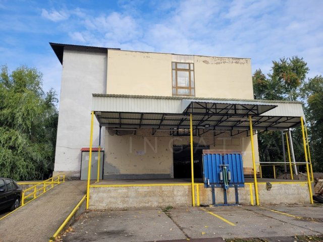 Eladó ipari ingatlan, Tiszaújvárosban 189 M Ft