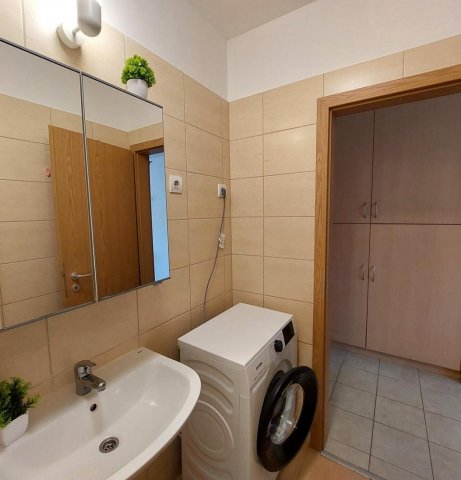 Kiadó téglalakás, albérlet, VIII. kerületben, Mátyás téren