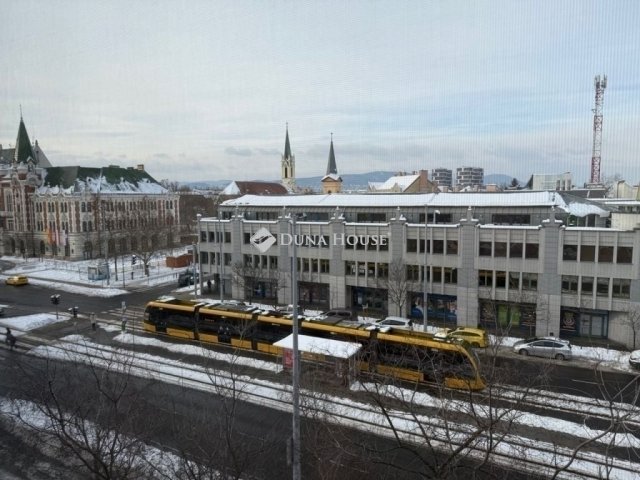 Eladó panellakás, Budapesten, IV. kerületben 78 M Ft, 4 szobás