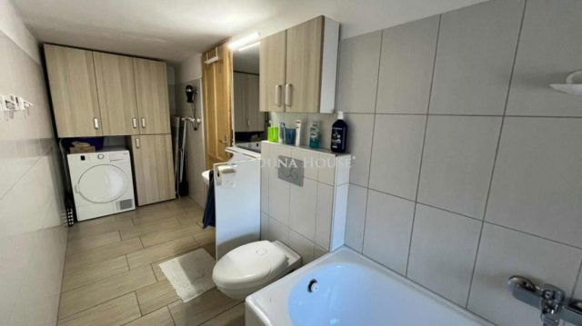 Eladó családi ház, Szombathelyen 85.9 M Ft, 3 szobás