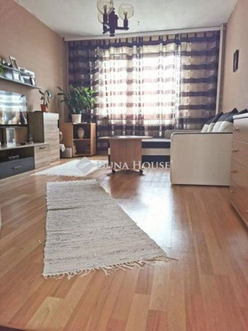 Eladó panellakás, Miskolcon 29.99 M Ft, 2 szobás