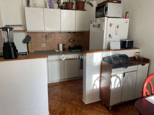 Eladó téglalakás, Kecskeméten, Jókai utcában 46 M Ft, 2 szobás