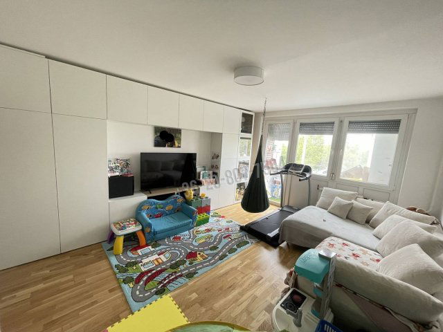 Eladó panellakás, Budapesten, XXI. kerületben 67.3 M Ft, 3 szobás
