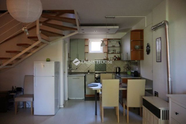 Eladó sorház, Zamárdiban 59.4 M Ft, 3 szobás