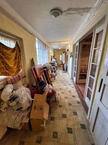 Eladó családi ház, Székesfehérvárott 49.8 M Ft, 2 szobás