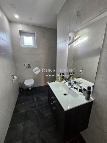 Eladó családi ház, Tápióságon 54.9 M Ft, 3 szobás