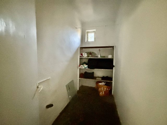 Eladó családi ház, Szikszón 29.5 M Ft, 2 szobás