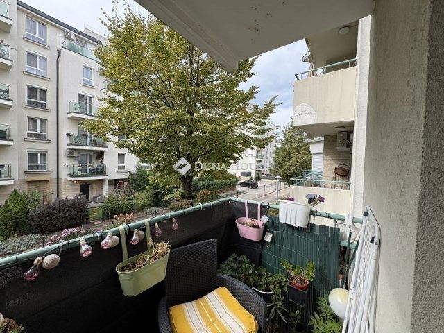 Eladó téglalakás, Budapesten, XIV. kerületben 104.9 M Ft