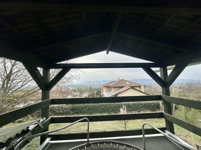 Eladó telek, Vácon 42.5 M Ft / költözzbe.hu