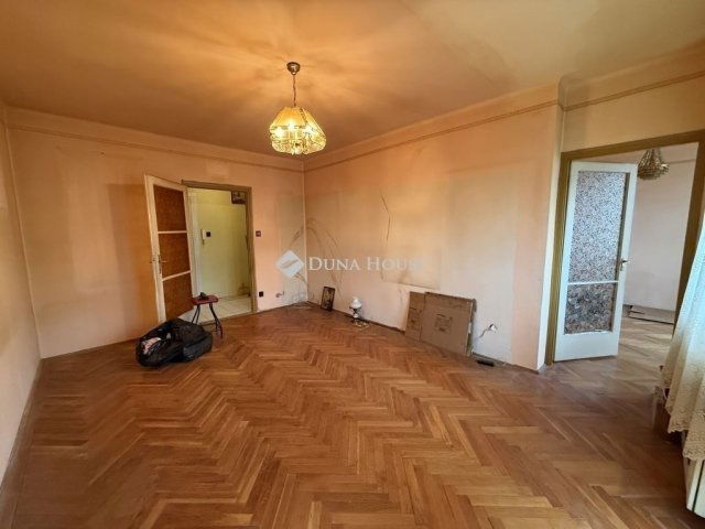 Eladó téglalakás, Budapesten, XXI. kerületben 55 M Ft, 2 szobás