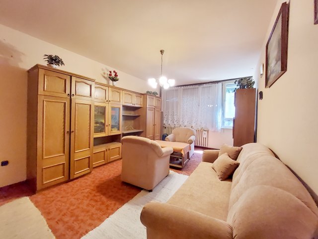 Eladó téglalakás, Budapesten, XX. kerületben, Eperjes utcában
