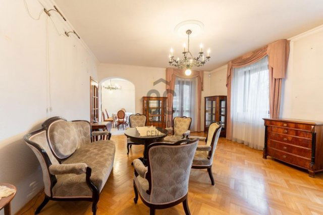 Eladó családi ház, Törökbálinton 320 M Ft, 5 szobás