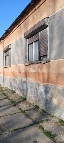 Eladó családi ház, Lovásziban 8 M Ft, 2 szobás